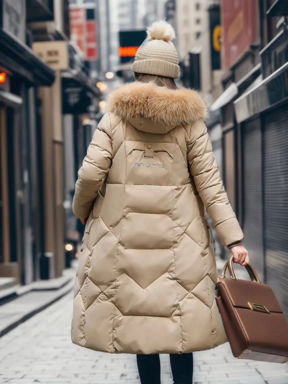 Damen langer Wintermantel mit Kapuze und Taschen