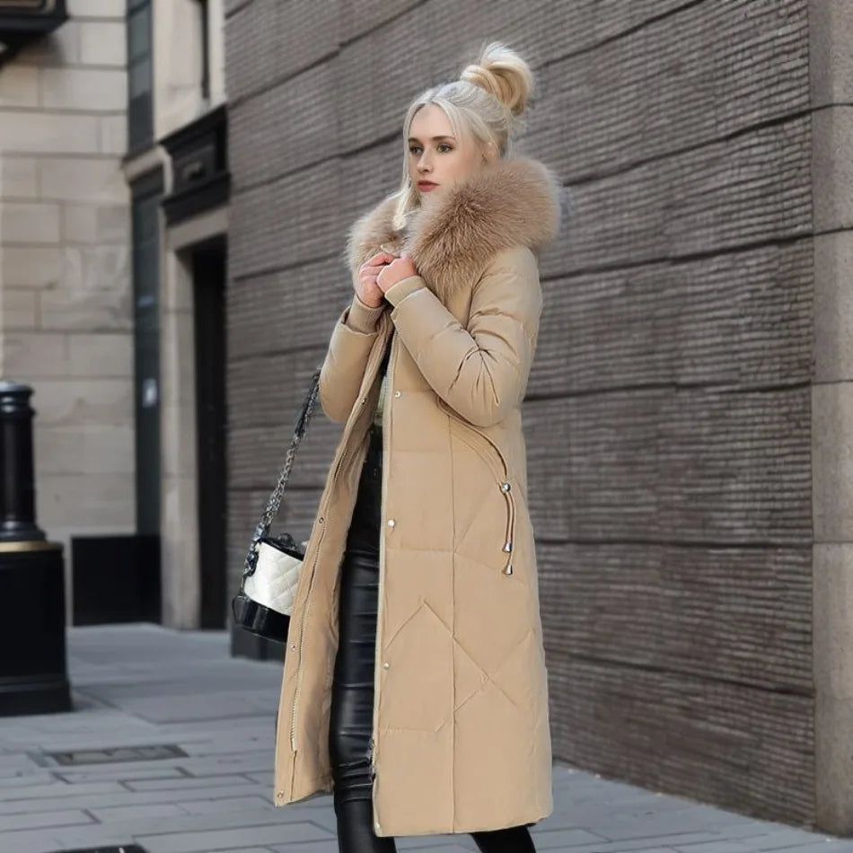 Damen langer Wintermantel mit Kapuze und Taschen