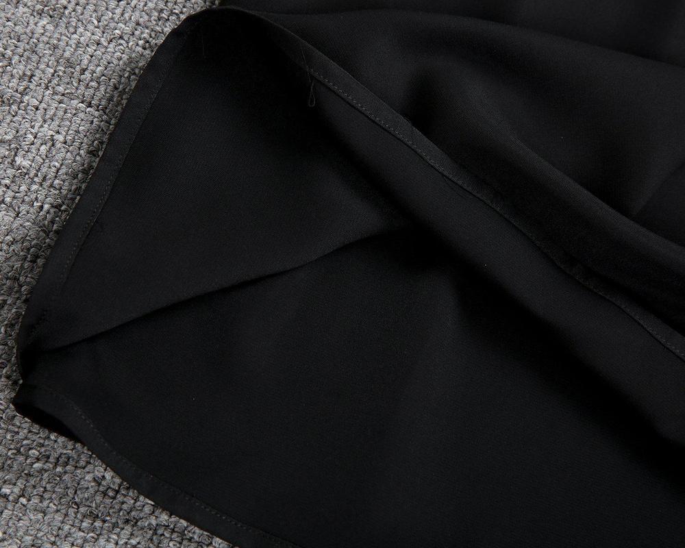 Damen schwarzes Midi-Kleid mit klassischem Design