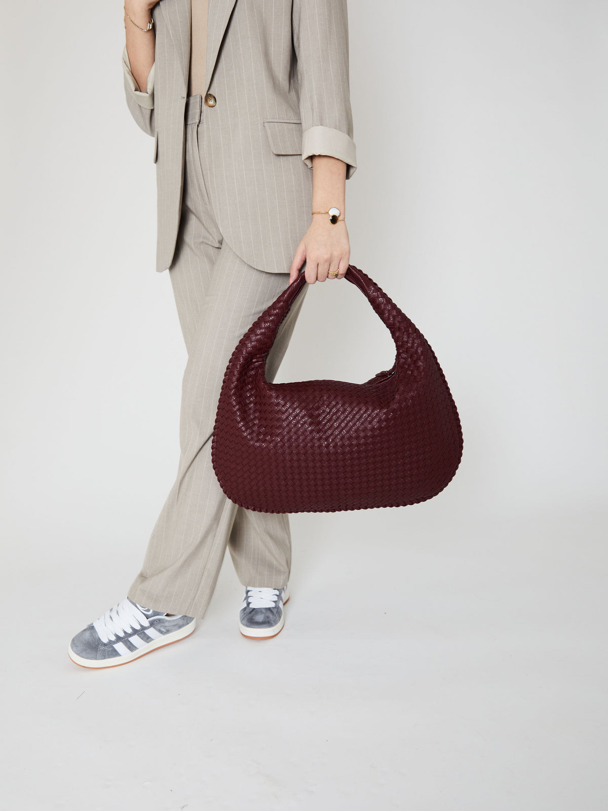 Damen Schultertasche mit Flecht-Design und Reißverschluss