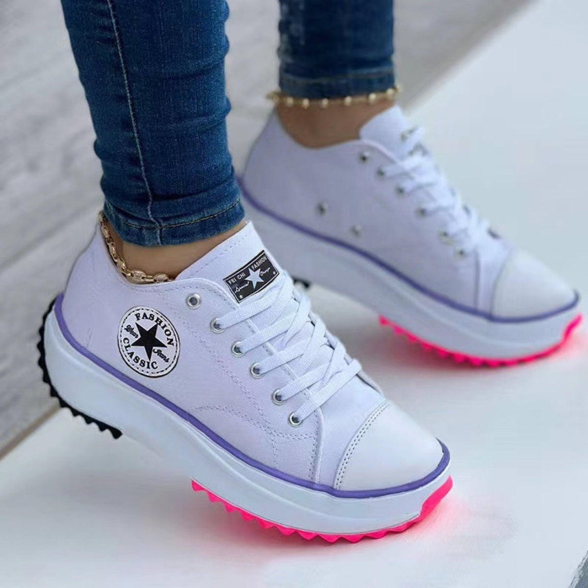 Damen Sneaker mit dicker rutschfester Sohle