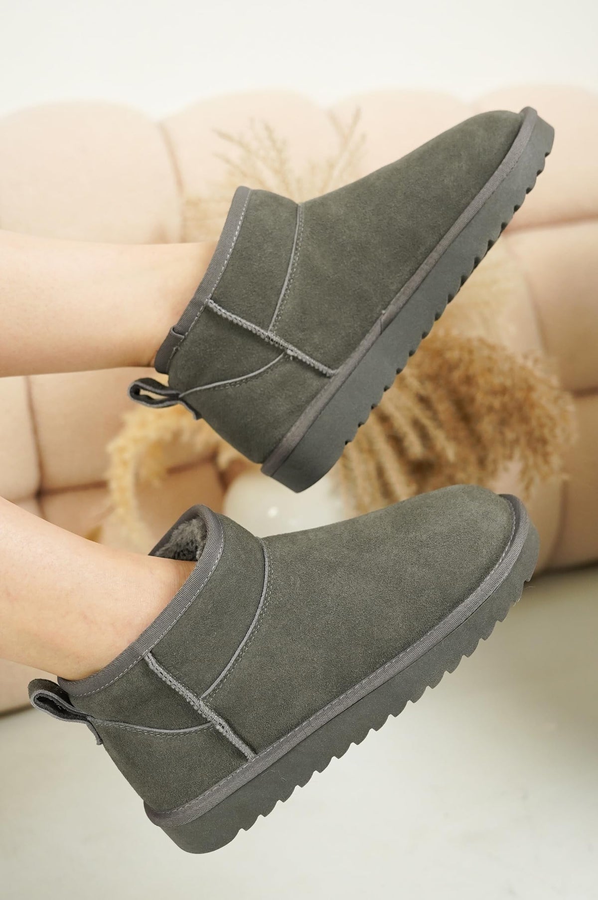 Damen wasserabweisende Winterstiefeletten mit warmem Innenfutter