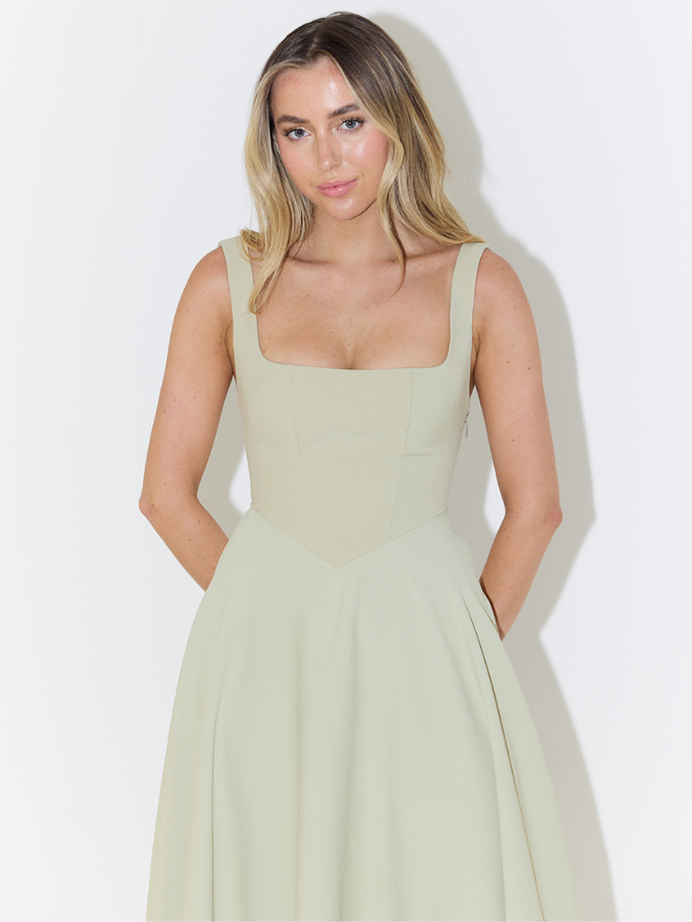 Damen Midikleid mit eckigem Ausschnitt