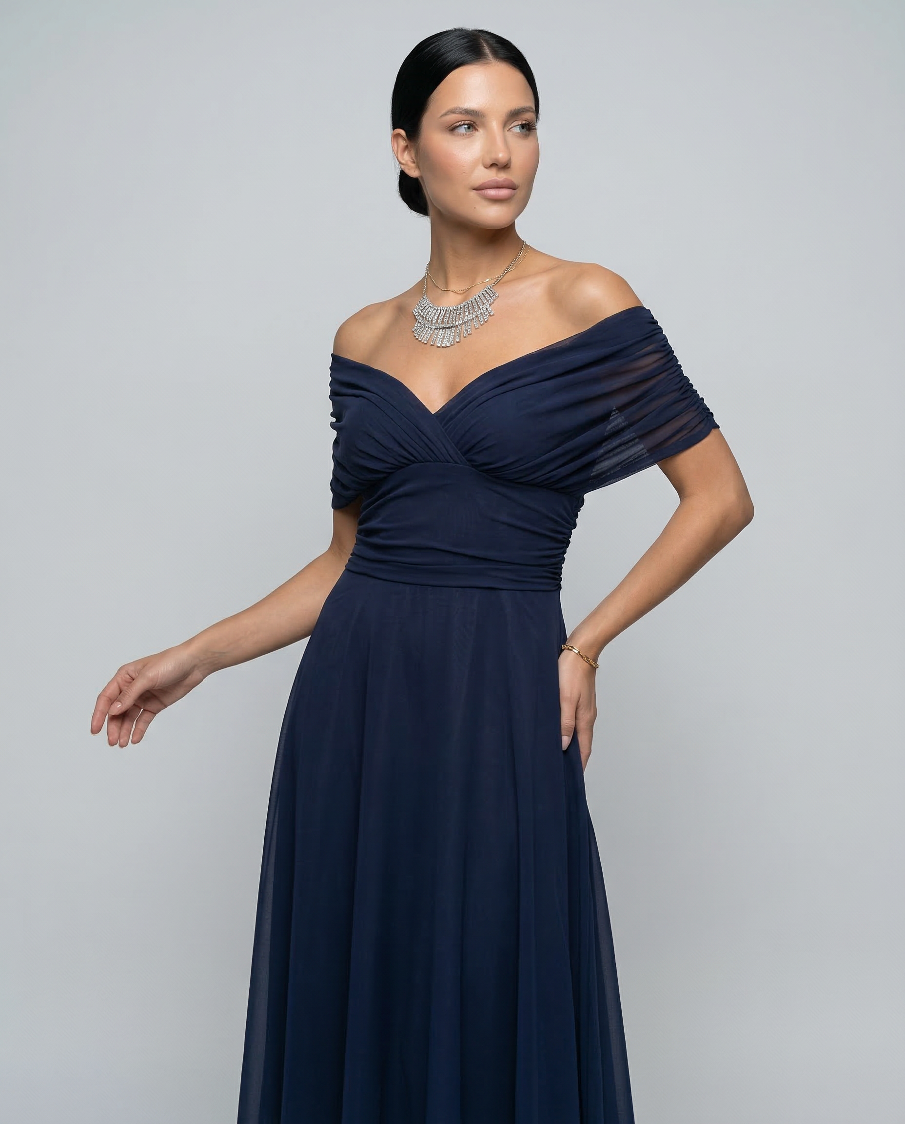 Damen Maxikleid mit Drapierung und V-Ausschnitt