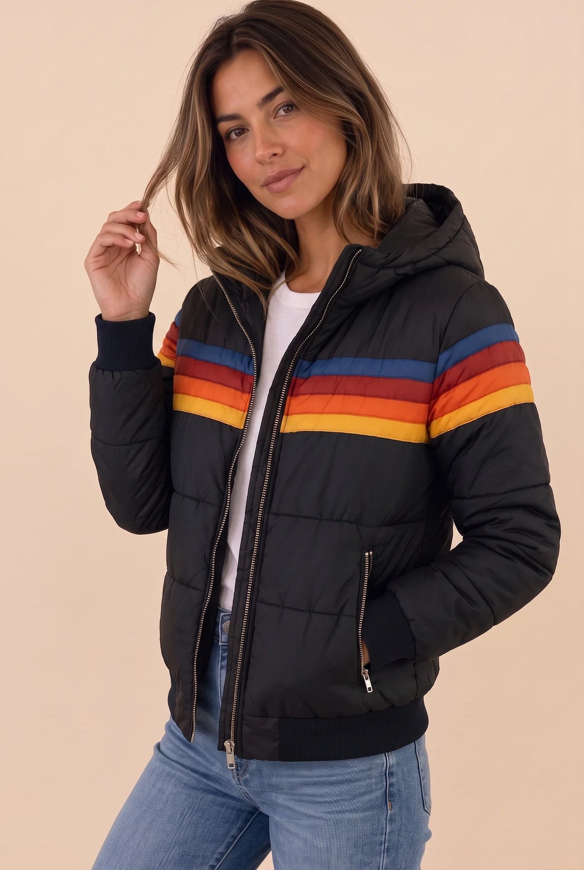 Damen kurze Steppjacke mit Kapuze und Streifenmuster