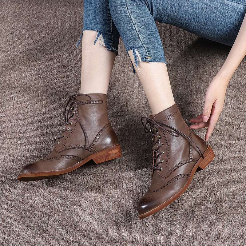 Damen Brogue-Schnürstiefeletten mit spitzer Zehenpartie