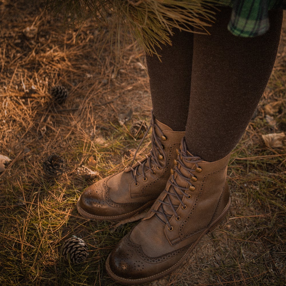 Damen Brogue-Schnürstiefeletten mit spitzer Zehenpartie