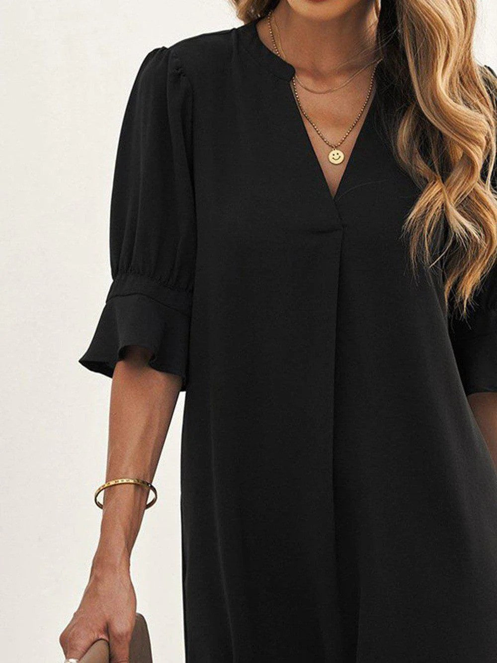 Damen schwarzes Midi-Kleid mit klassischem Design