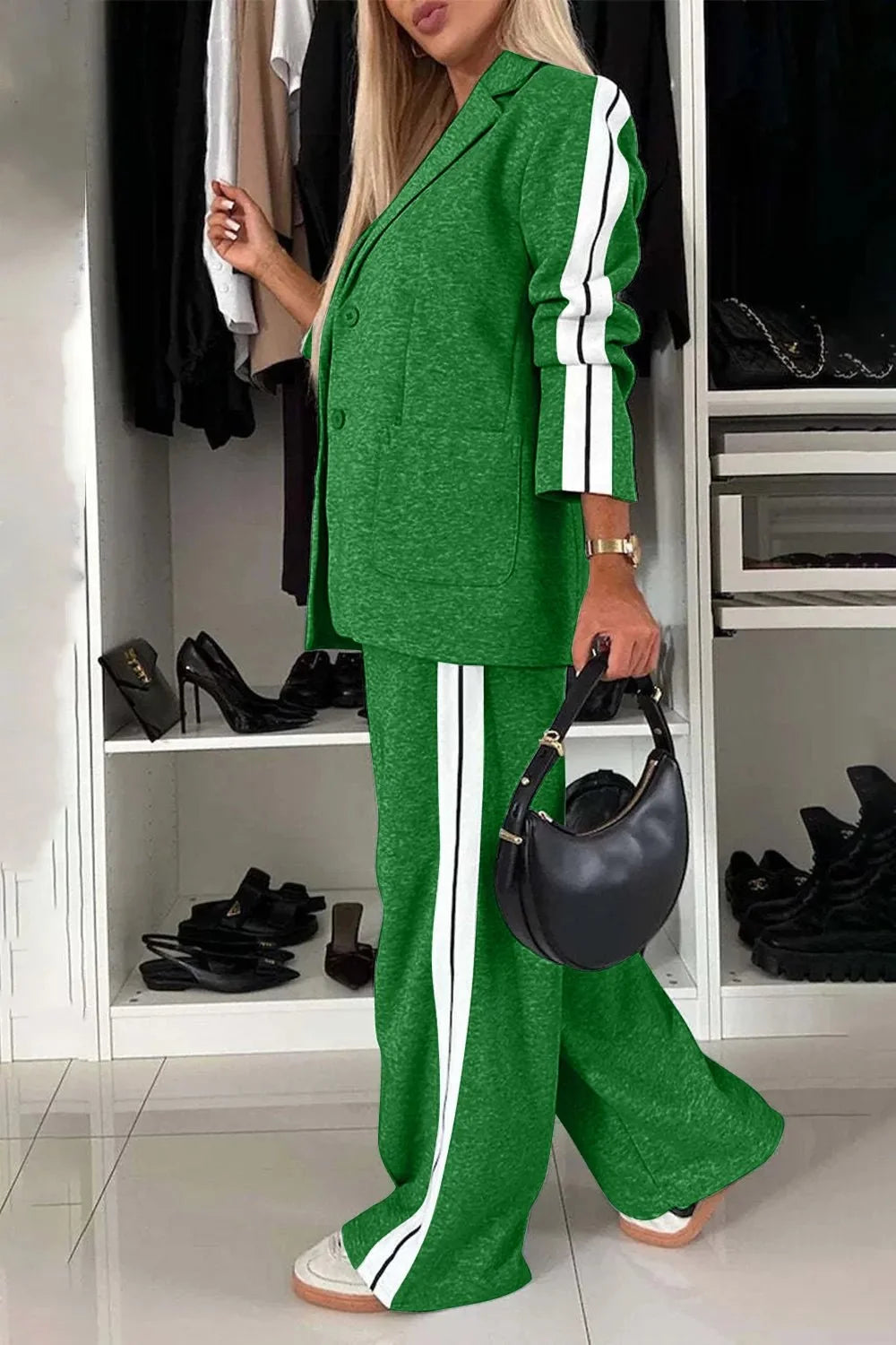 Damen Zweiteiler-Set mit Umlegekragen und Taschen