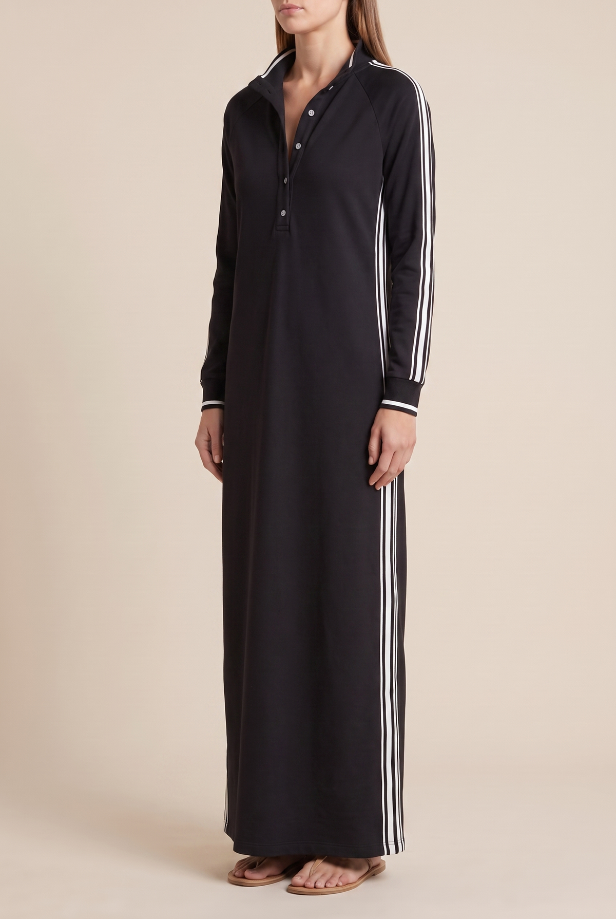 Damen Maxikleid mit Kontrastbesatz und Knopfleiste