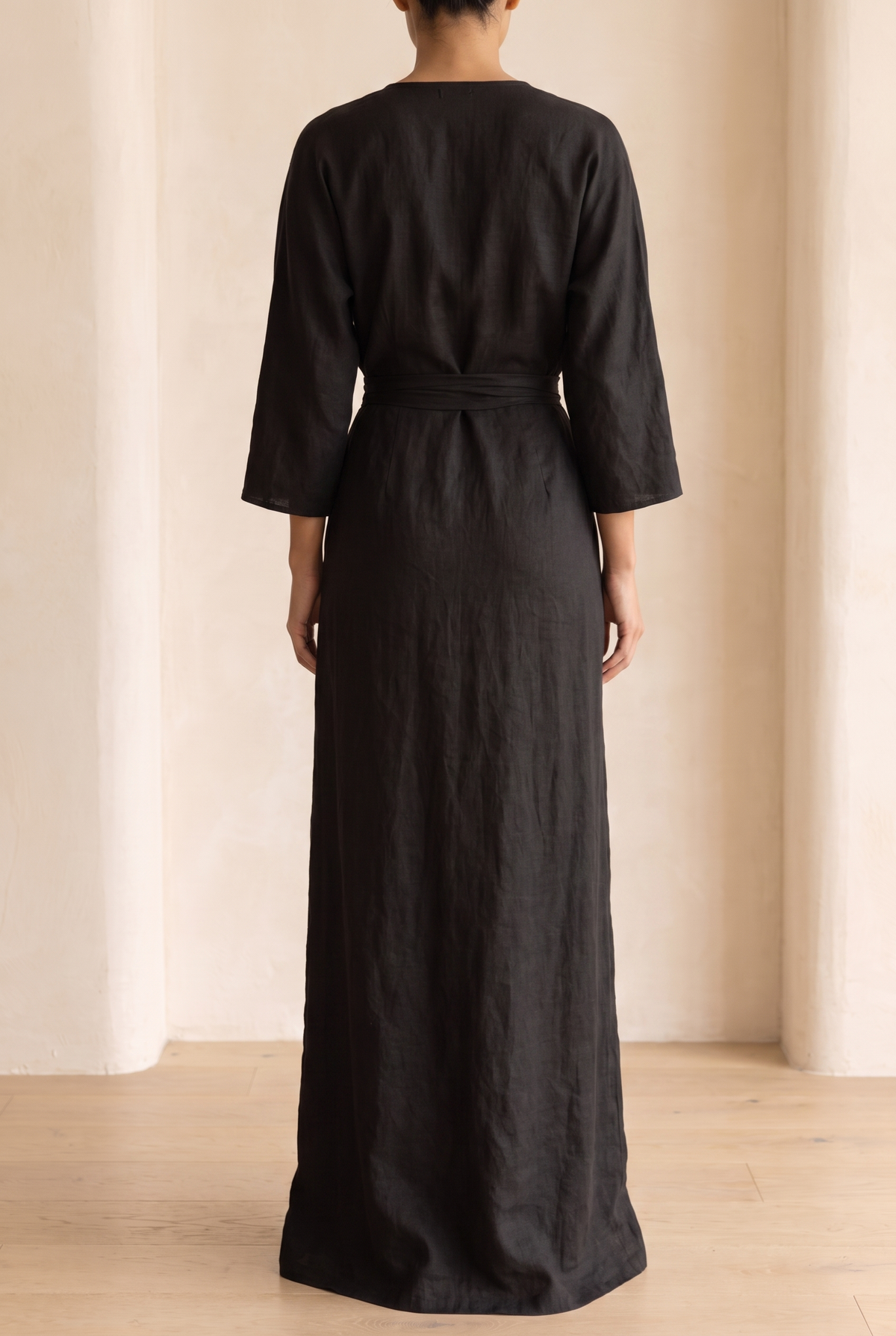 Damen Maxikleid aus Leinenmix mit V-Ausschnitt