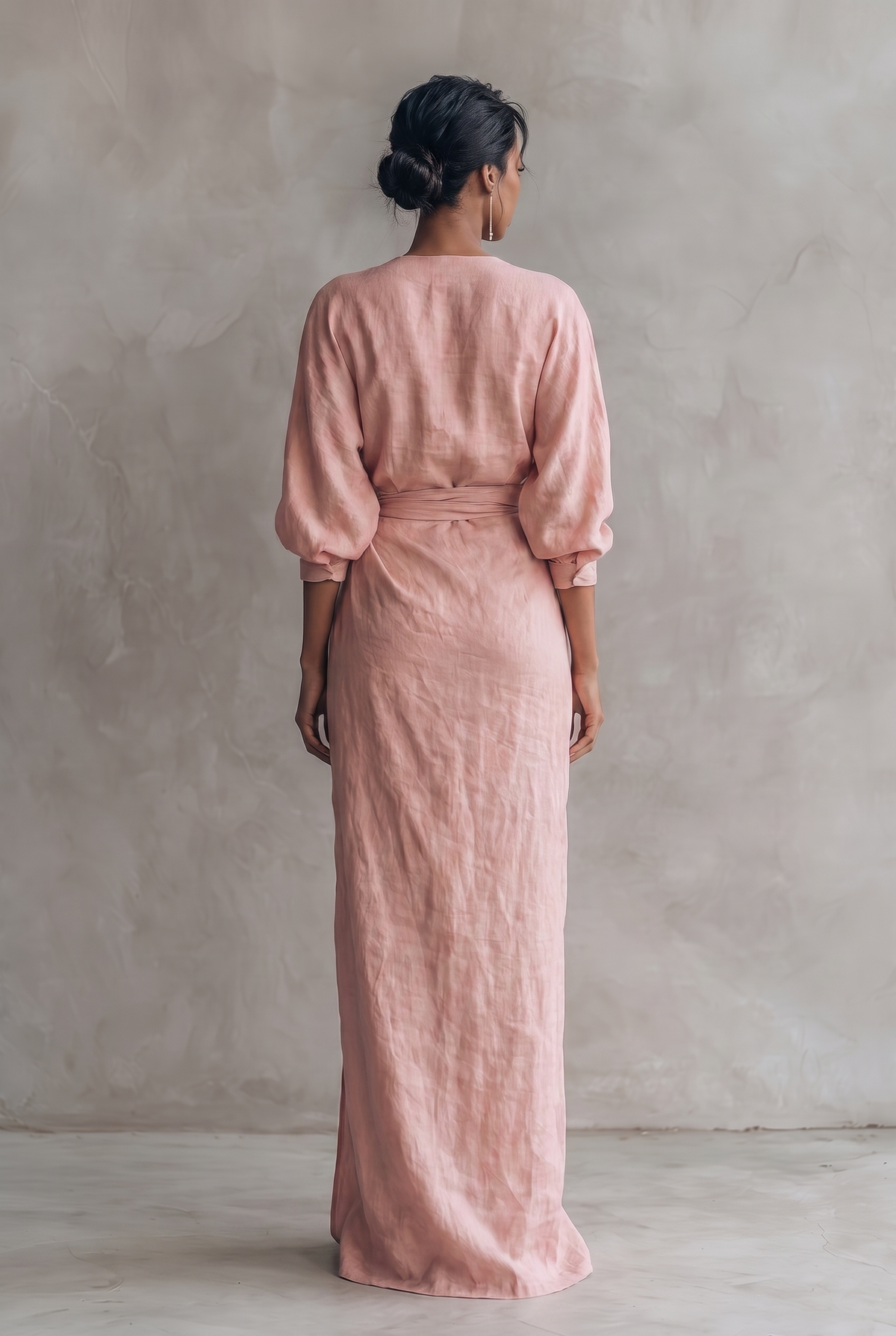 Damen Maxikleid aus Leinenmix mit V-Ausschnitt