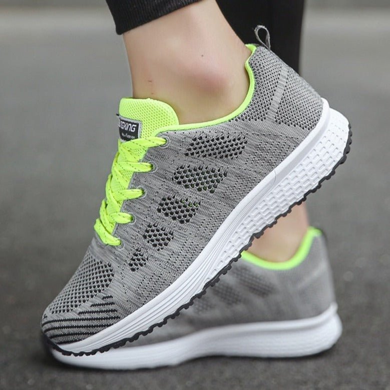 Damen Turnschuhe mit elastischem Obermaterial