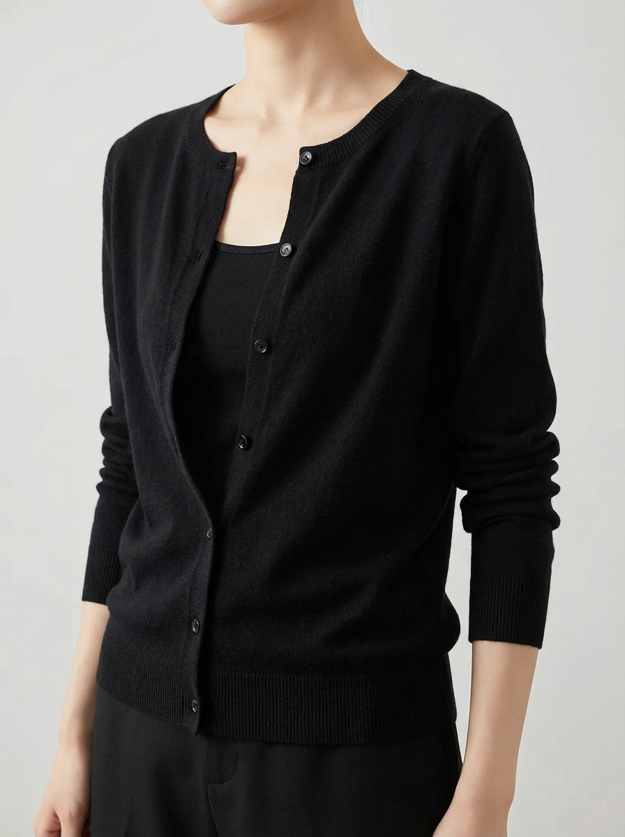 Damen Strickjacke mit Raglanärmeln in lockerer Passform