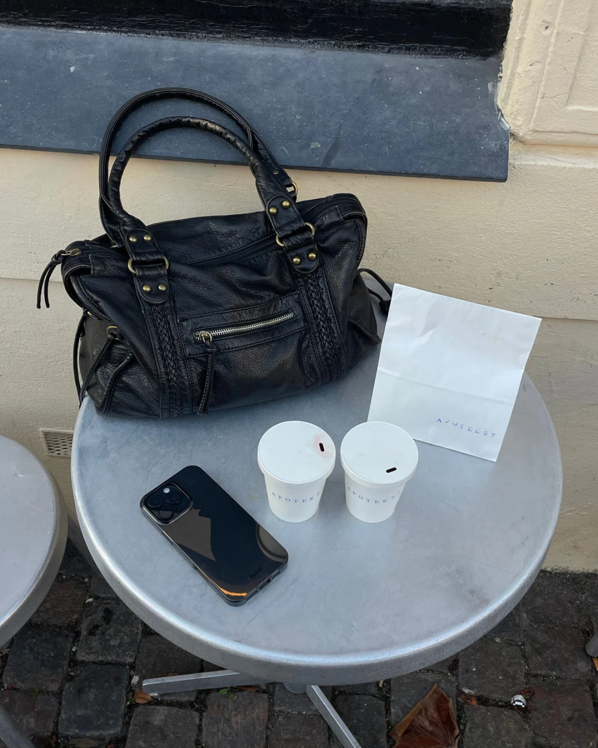 Damen Handtasche mit zwei Henkeln und Schulterriemen
