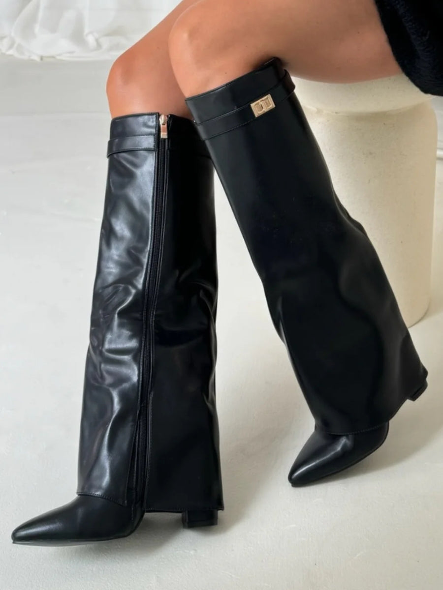 Damen Wildlederstiefel mit Goldverschluss