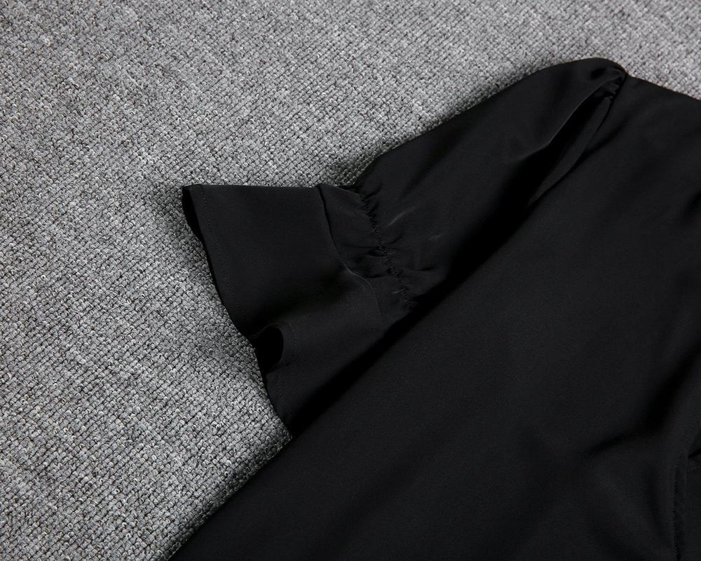 Damen schwarzes Midi-Kleid mit klassischem Design