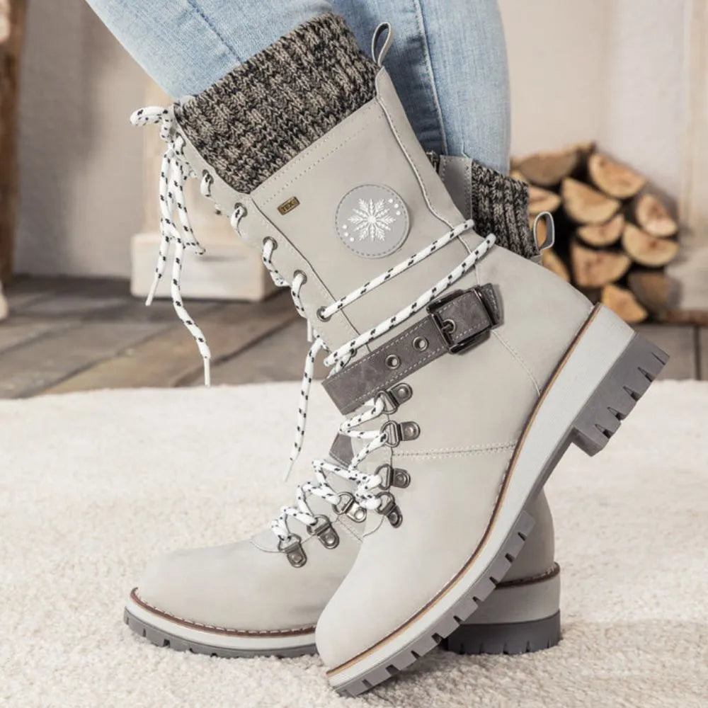 Damen Schneestiefel mit warmem Innenfutter und Schnürung