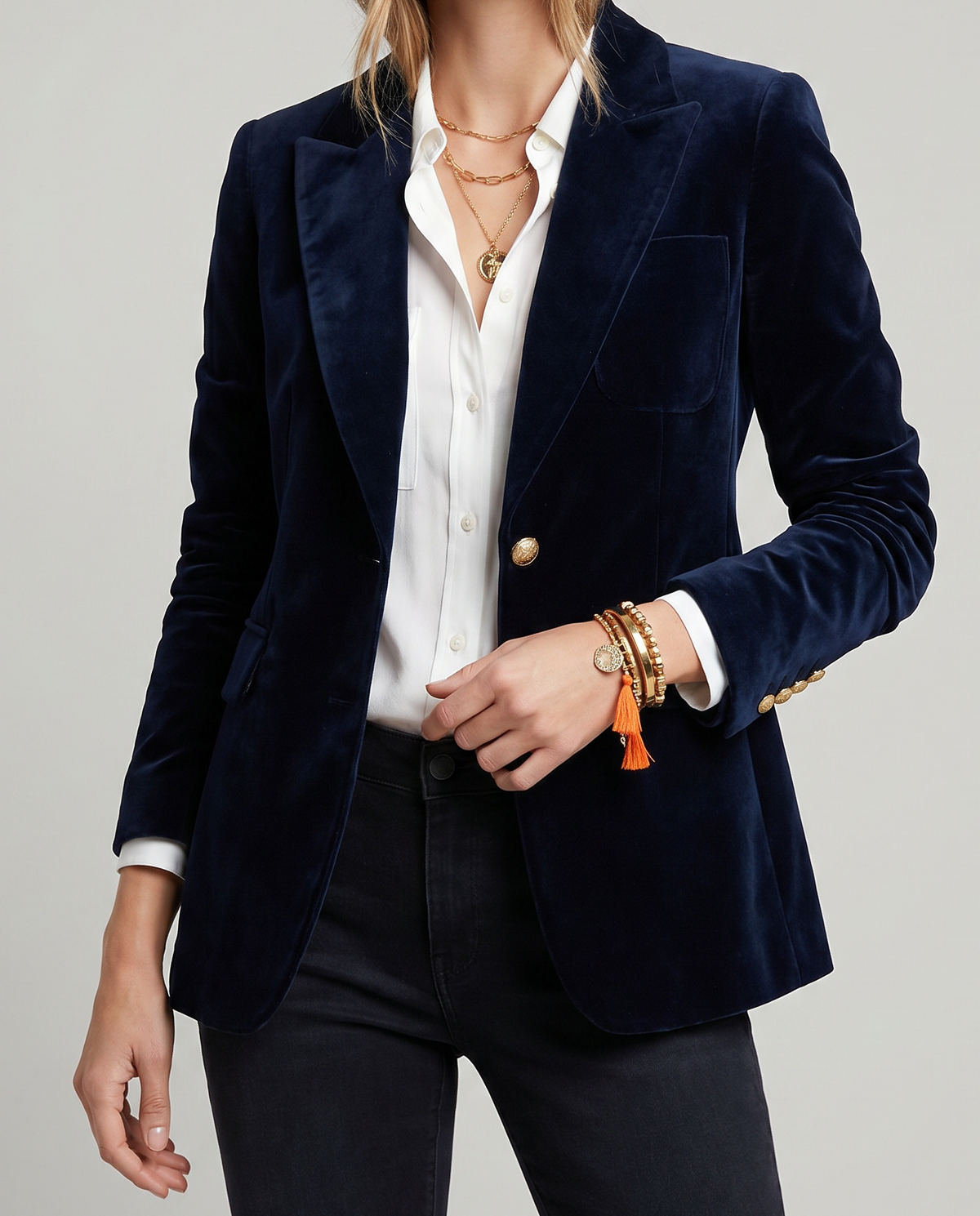 Damen Blazer mit betonten Schultern und Knopfverschluss
