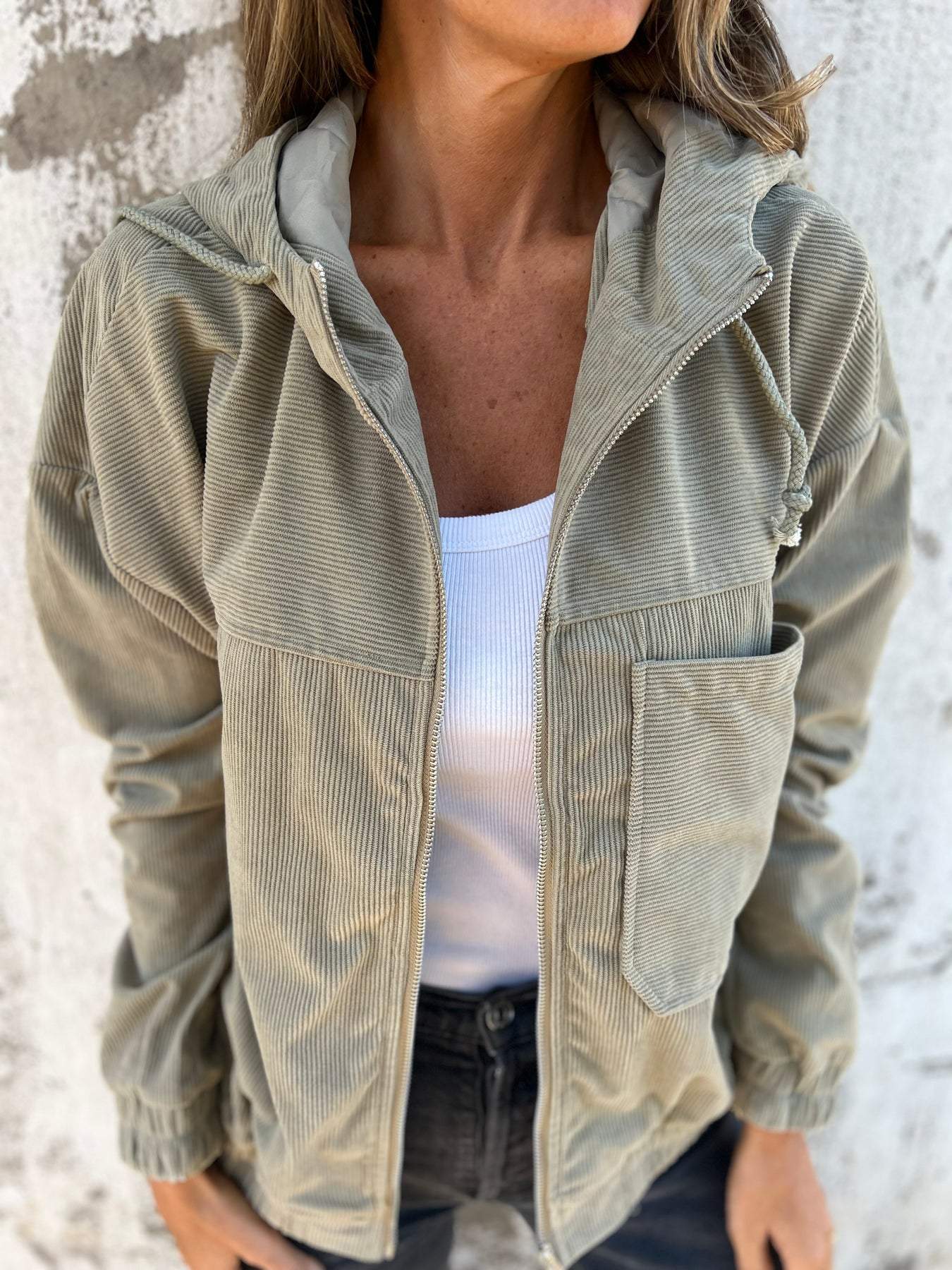 Damen Kapuzenjacke mit durchgehendem Reißverschluss
