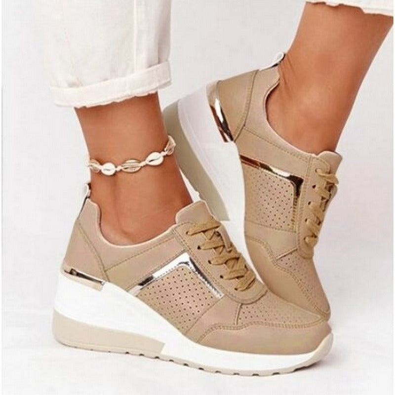 Damen Sneaker mit fußgerechter Sohle und Schnürung
