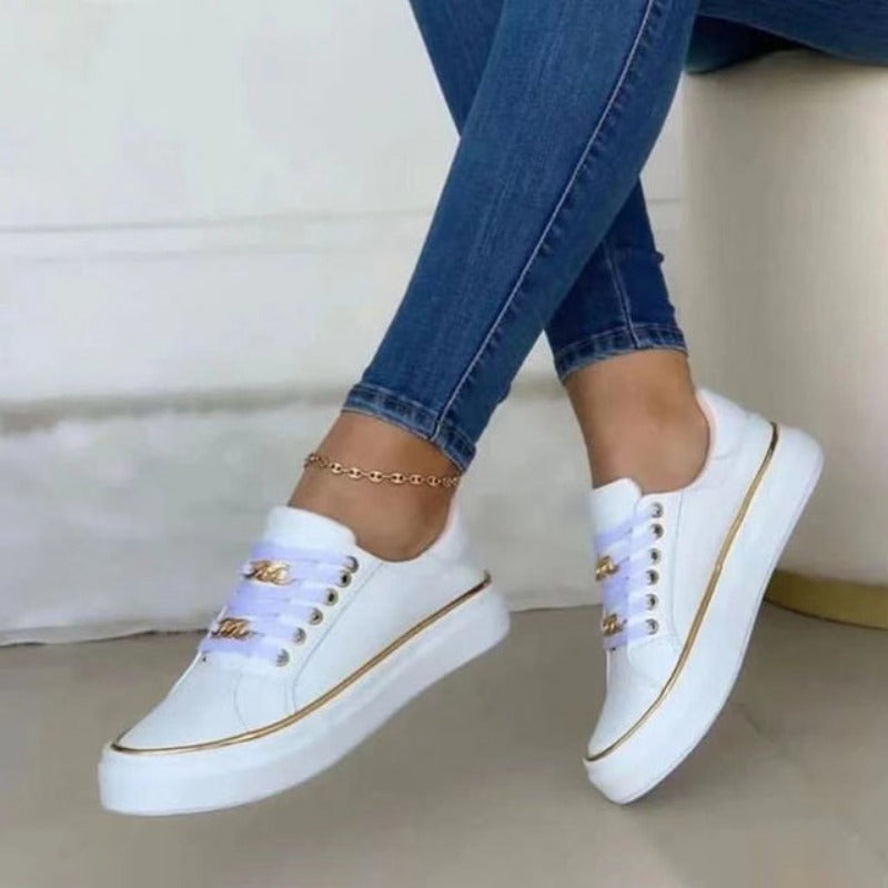 Damen Sneaker mit dicker Sohle und Kettendetail