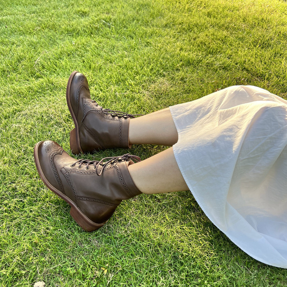 Damen Brogue-Schnürstiefeletten mit spitzer Zehenpartie