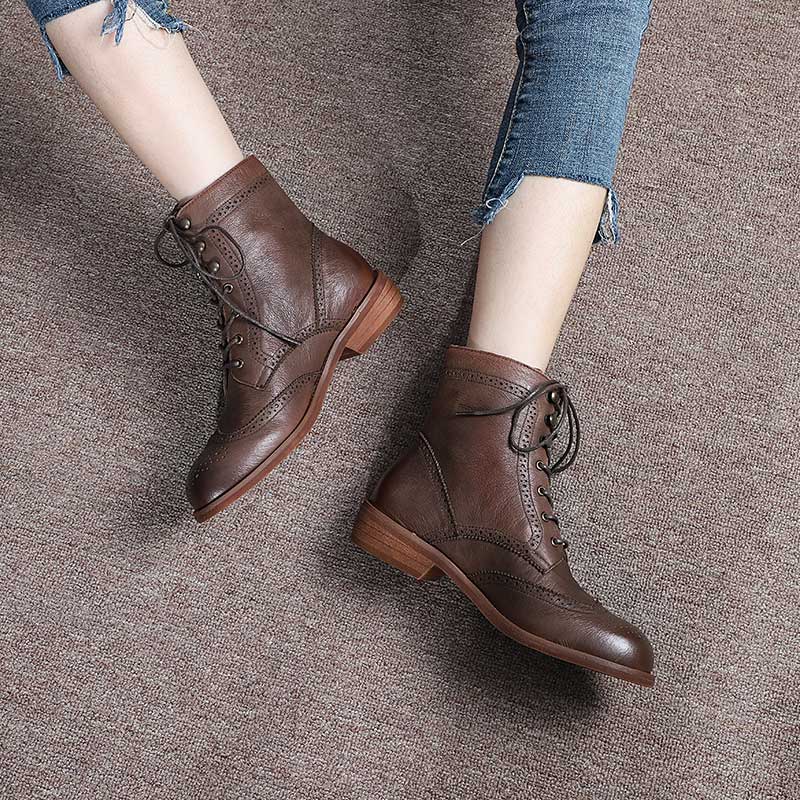Damen Brogue-Schnürstiefeletten mit spitzer Zehenpartie
