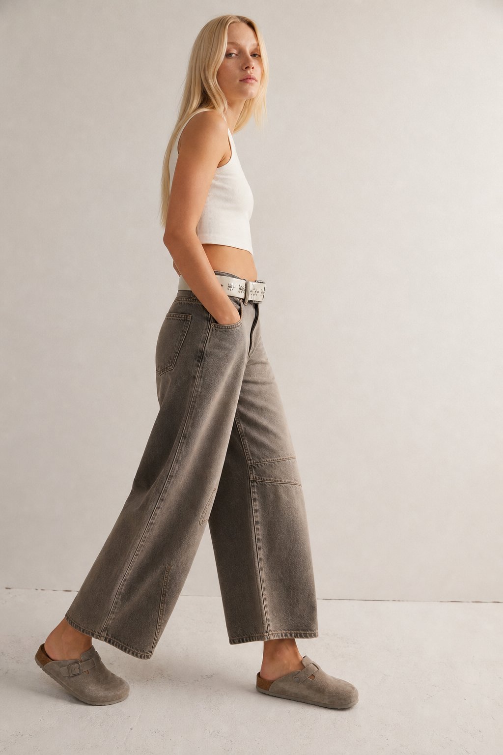 Damen Barrel-Leg-Jeans mit weitem Bein