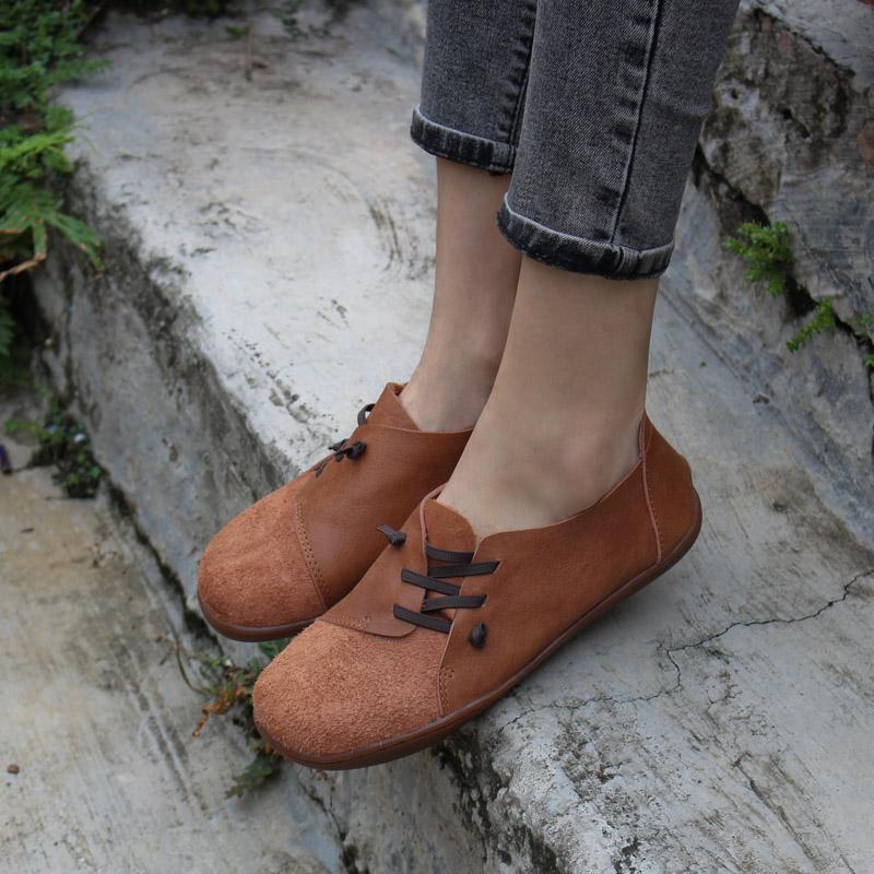 Damen Slip-on-Loafer mit Kontrastnähten und seitlicher Schnürung