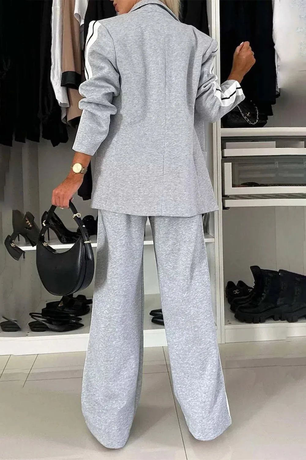 Damen Zweiteiler-Set mit Umlegekragen und Taschen