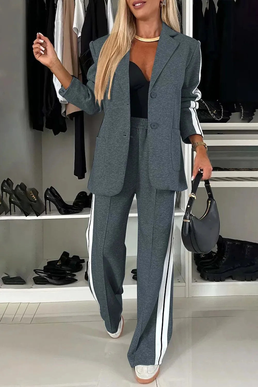 Damen Zweiteiler-Set mit Umlegekragen und Taschen