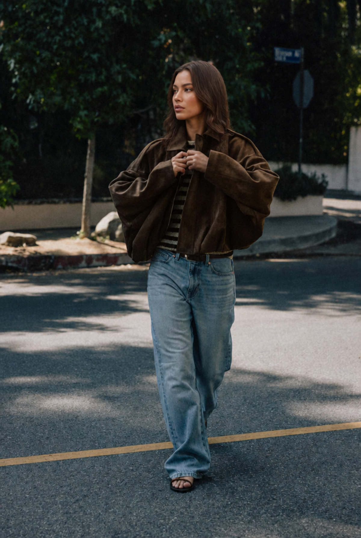 Damen kurze Oversized-Jacke mit Reißverschluss und Umlegekragen