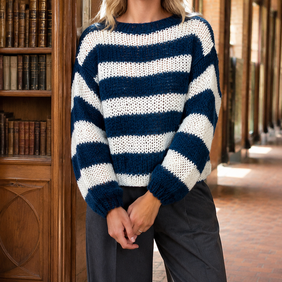 Damen Strickpullover mit Streifenmuster und Rundhalsausschnitt