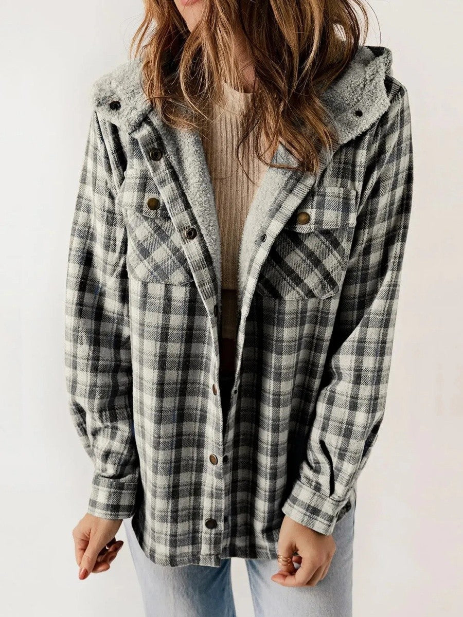 Damen Kapuzenjacke mit Karomuster und Knopfleiste