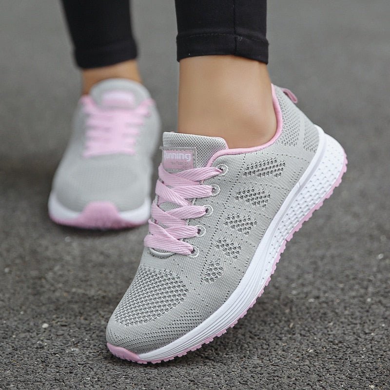 Damen Turnschuhe mit elastischem Obermaterial